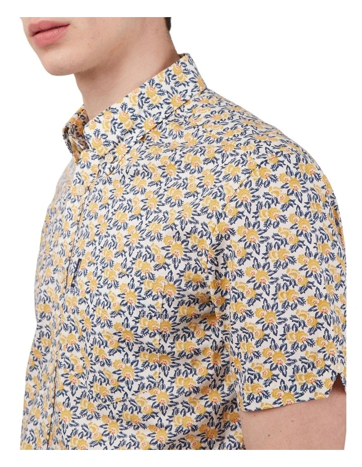 Best Sale ???? Ben Sherman Block Botanical Print Short Sleeve ???? Shirt In Yellow ✔️ 5 Best Sale ???? Ben Sherman Block Botanical Print Short Sleeve ???? Shirt In Yellow ✔️ - Image 3