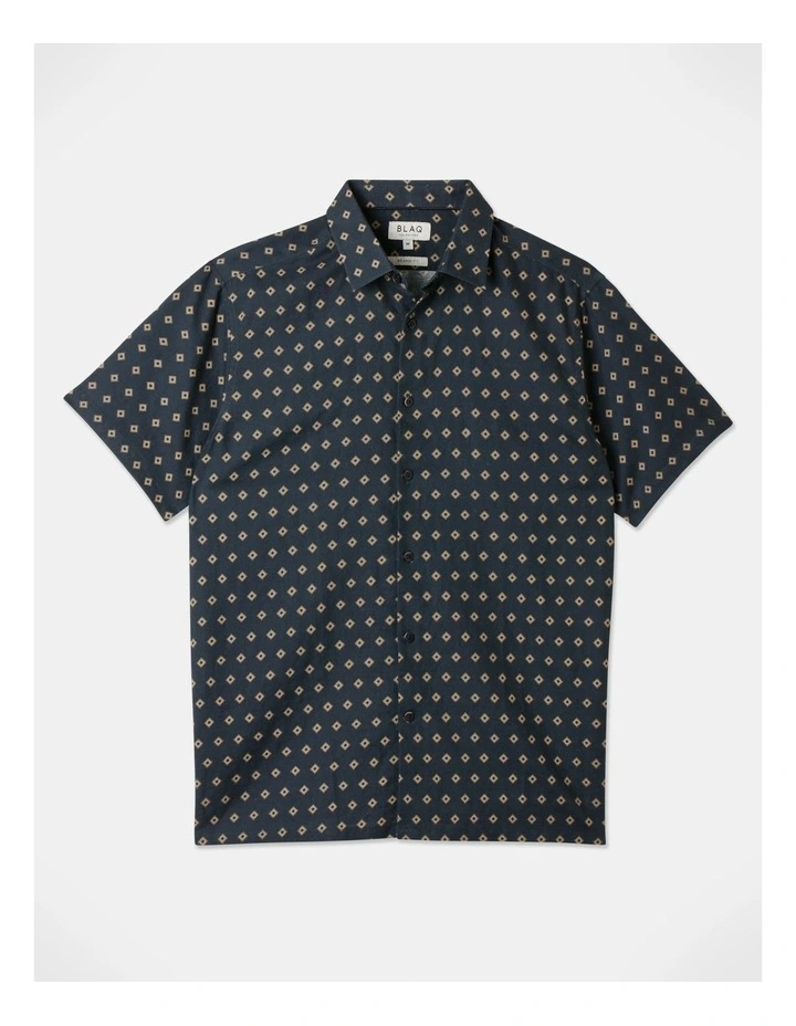 Buy ???? Blaq Gilbert Geo Print Short Sleeve Linen Blend ???? Shirt In Navy ✔️ 3 Buy ???? Blaq Gilbert Geo Print Short Sleeve Linen Blend ???? Shirt In Navy ✔️